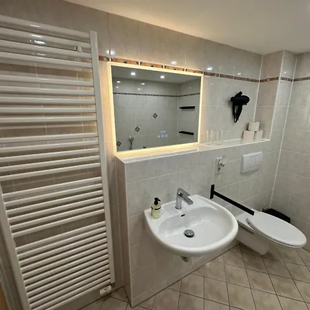 Apartment Am Wald Himmelstadt